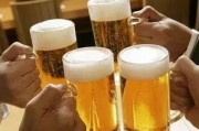 娱乐吃瓜酱测酒量